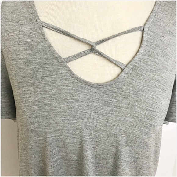 Flattering Strappy Cold Shoulder Top SML - Picture 3 of 5